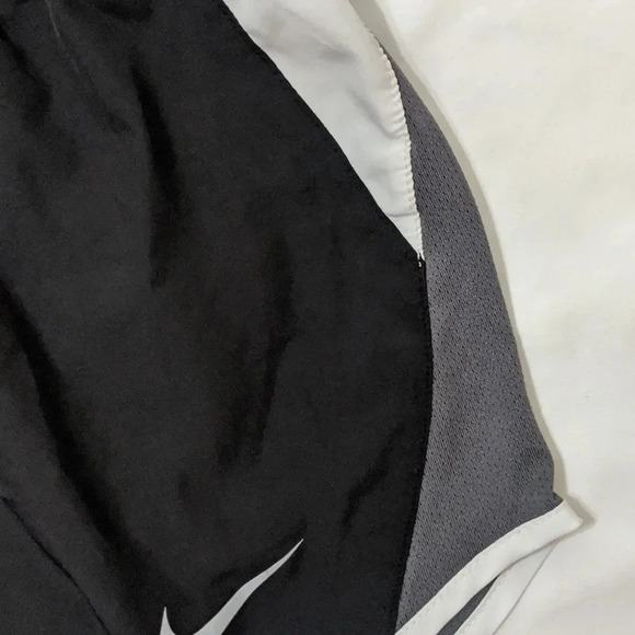 Nike Dri Fit Tempo Running Shorts, Color Black/White Size S - Picture 5 of 12